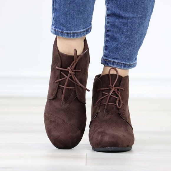 Brown Ankle Boots Wedge Heel Faux Suede Round Toe Lace Up - Picture 8 of 12